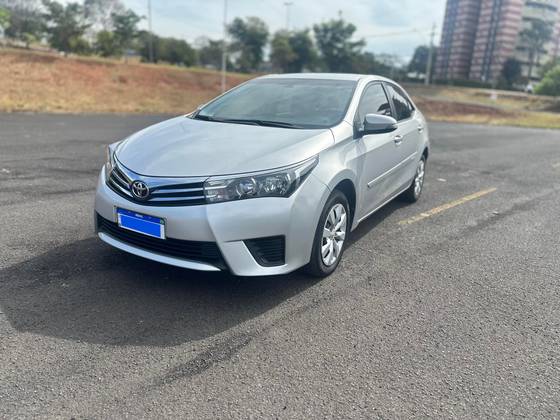 TOYOTA COROLLA 1.8 GLI 16V FLEX 4P AUTOMÁTICO